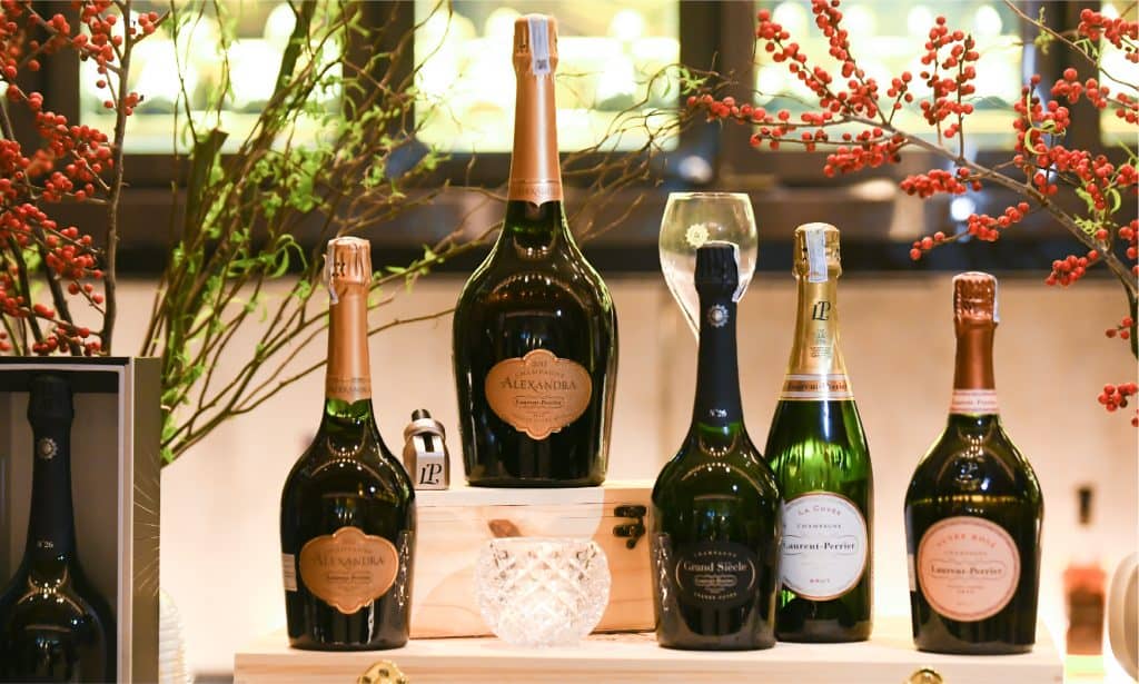 Laurent-Perrier đại diện cho rượu vang chính hãng Champagne với giá thành cao hơn rượu vang sủi bình thường do xuất xứ từ vùng Champagne danh tiếng.