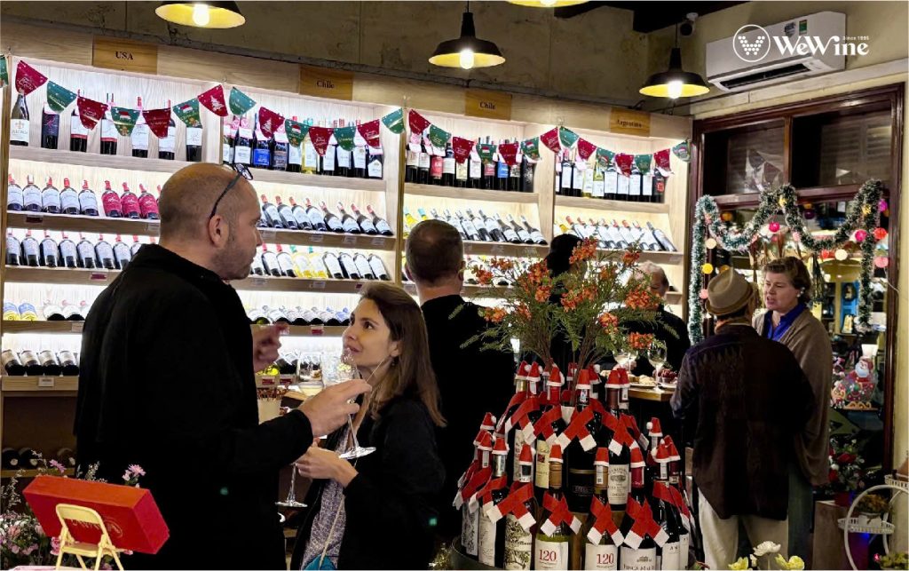 Rượu vang Pháp luôn được giới sành vang lựa chọn trong các dịp lễ