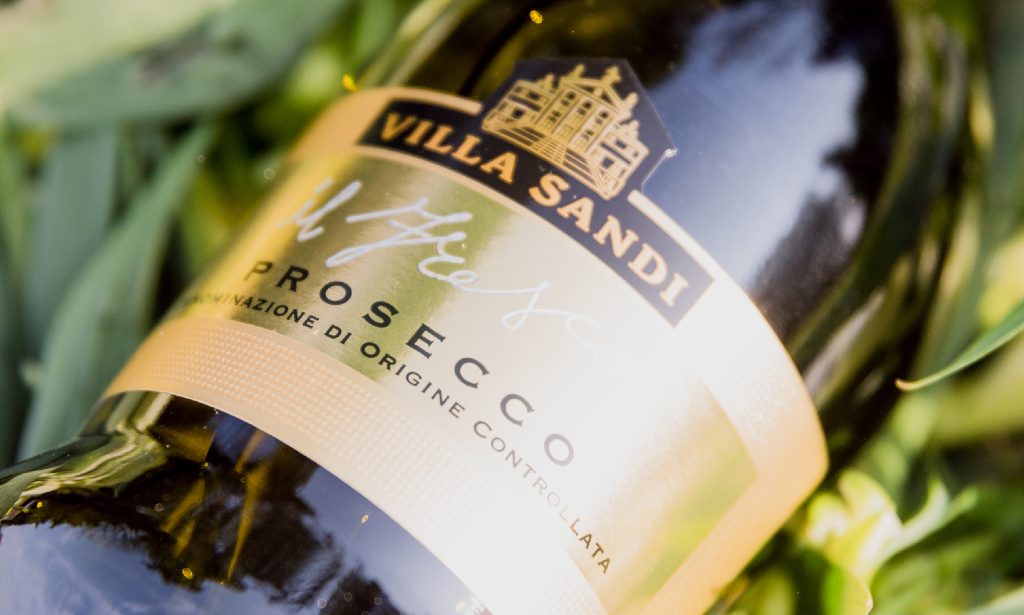 Villa Sandi - nhãn rượu vang Ý đẳng cấp từ Veneto, mang đến sự tươi mát và thanh lịch đặc trưng của Glera trong từng giọt vang sủi.