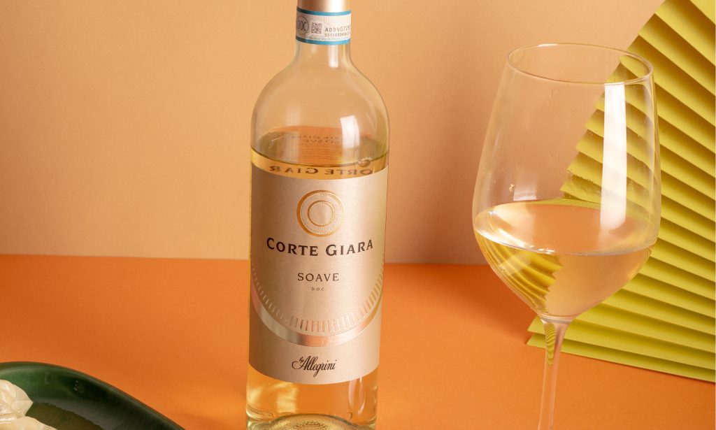 Allegrini Corte Giara Soave - bản hòa tấu của hoa trắng, citrus và vị khoáng, định nghĩa tinh túy nhất cho rượu vang Ý trắng Veneto đẳng cấp